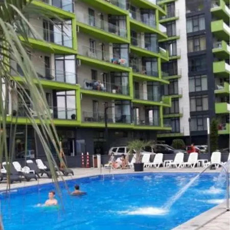 Apartment Holiday Luxe Beach & Pool Prima Linie La Mare - Private Parking Navodari